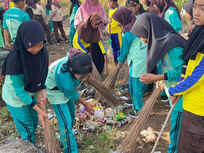 HARI CINTA BUMI INDONESIA