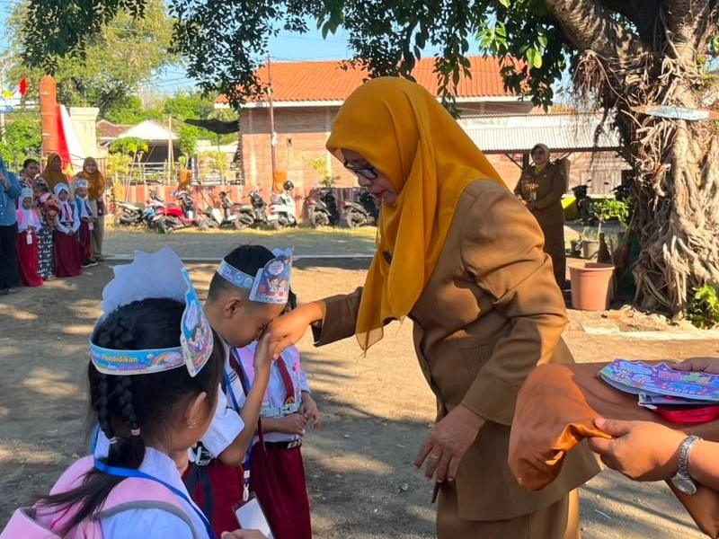 MPLS HARI PERTAMA SEKALIGUS PENYEMATAN TANDA MPLS AKAN DIMULAI